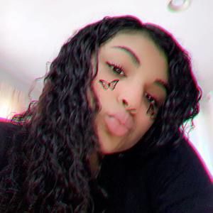 Meet your Posher, Jazmin